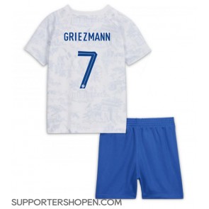 Frankrike Antoine Griezmann #7 Bortatröja Barn VM 2022 Kortärmad (+ korta byxor)